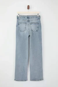 TRENDYOLMİLLA Mavi High Waist Straight Less Flexible Plain Cut jeans - Image 6