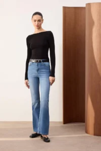 TRENDYOLMİLLA TRENDYOLMiLLA Wardrope Essentials Blue Flowy High Waist Middle Flexible Flare jeans - Image 5