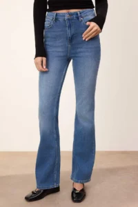 TRENDYOLMİLLA TRENDYOLMiLLA Wardrope Essentials Blue Flowy High Waist Middle Flexible Flare jeans - Image 7
