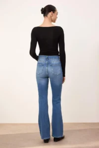 TRENDYOLMİLLA TRENDYOLMiLLA Wardrope Essentials Blue Flowy High Waist Middle Flexible Flare jeans - Image 8