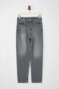 TRENDYOLMİLLA Gray High Waist Ankle Size Less Flexible Mom jeans - Image 5