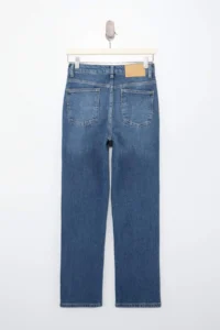 TRENDYOLMİLLA Premium Dark Blue Special Material High Waist Less Flexible Mom jeans - Image 6