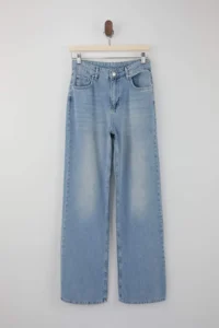TRENDYOLMİLLA TRENDYOLMiLLA Wardrope Essentials Light Blue Flowy High Waist Wide Leg jeans - Image 9