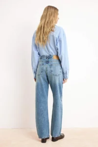 TRENDYOLMİLLA Premium Blue Special Material High Waist 100% Cotton barrel jeans - Image 4
