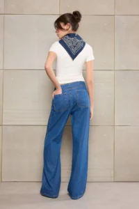 TRENDYOLMİLLA Teen Blue Flowy Tencel Blended Waist Detailed Regular Waist Wide Leg jeans - Image 4