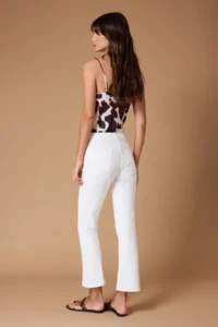TRENDYOLMİLLA White High Waist Ekstra Flexible Flare flared leg jeans - Image 4