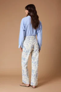 TRENDYOLMİLLA Multicolored Flowy Floral Printed 100% Cotton High Waist Wide Leg jeans - Image 4