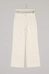 TRENDYOLMİLLA White High Waist Wide Leg Floral Embroidered 100% Cotton jeans