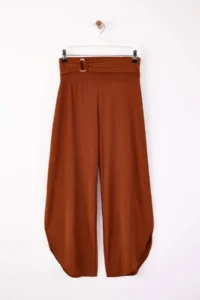 TRENDYOLMİLLA Brick Rejection barrel Seasonal Elastic Accessory Detailed Regular Waist Flexible Knitting Pants - Image 5