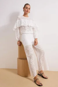 TRENDYOLMİLLA White embroidery Lined Straight/Plain Kesim Pants - Image 2