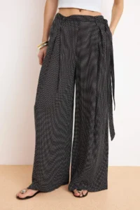 TRENDYOLMİLLA Black Polka Dot Viscose Rahat Bol Kesim Wide Leg/Wide Leg Pants - Image 3
