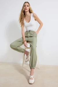 TRENDYOLMİLLA Khaki Jogger Rahat Kesim Pants
