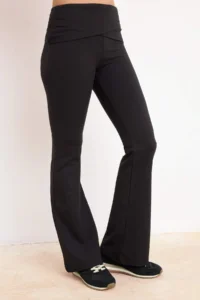 TRENDYOLMİLLA Black Flare/flared leg Regular Waist Scuba Knitting Pants - Image 3