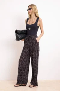 TRENDYOLMİLLA Black Polka Dot Wide Leg/Wide Leg Elastic Pilise Knitting Pants - Image 2