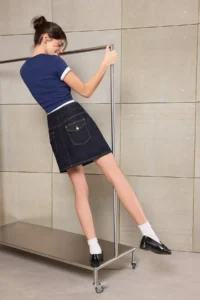 TRENDYOLMiLLA Teen Dark Blue Waist Detailed 100% Cotton Denim Shorts Skirt - Image 2