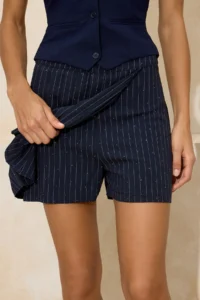 TRENDYOLMiLLA Navy Blue Stone Print Detailed pleated polyviscone Shorts & Bermuda - Image 3