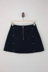 TRENDYOLMiLLA Dark Blue Accessory/Trok Detailed 100% Cotton Denim Shorts Skirt - Image 7