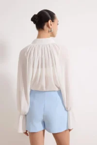 TRENDYOLMiLLA Light Blue Mini Chain Belt Detailed Shorts & Bermuda - Image 4