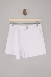 TRENDYOLMiLLA White Gabardine Short Arched  Shorts & Bermuda