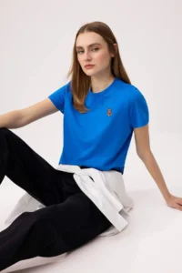 TRENDYOLMİLLA Saks Blue Regular/Normal Pattern Short Sleeve Embroidered 100% Cotton Knitting T-Shirt - Image 2