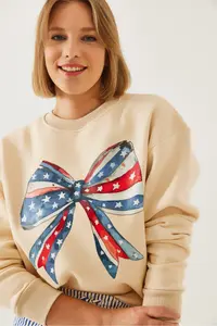 Bianco Lucci Women's Colorful Butterfly Printed Sweatshirt MBHS019 - Image 2