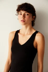 Penti Black V-neck Soft Material Sleeveless Top - Image 2