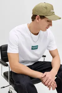 Jack & Jones Men Chest Logo Printed T-Shirt - Frank - Image 4