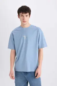 DeFacto 100% Cotton Vikings Valhalla Boxy Fit Crew Neck Back Printed Short Sleeve T-Shirt - Image 3