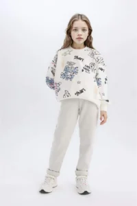 DeFacto Girl's Carrot Fit Carrot Cut Sweatpants with Elastic Waist - Image 3