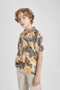 DeFacto Oversize Wide Fit Patterned Viscose Short Sleeve Shirt Boy - Image 4