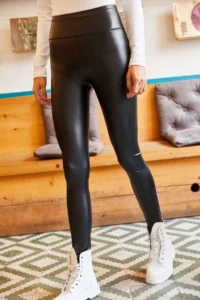 Olalook Women's Black High Waist Leather Look Leggings with Fleece Inside - Image 4