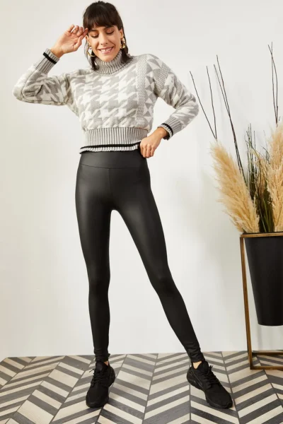 TYT-19000044-BLACK_1