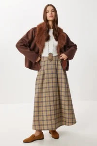 Lovelyİstanbul Checkered pleated flared Weaving Skirt  Beige Blue - Image 4