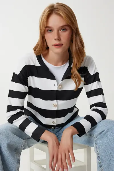UB00476-BLACK-WHITE_1