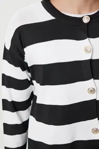 Happiness İstanbul Women's Black and White Stylish Buttoned Striped Knitwear Cardigan - Image 4