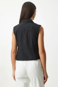 Happiness İstanbul Women Black Shirt Detailed Sleeveless Shirt - Image 5