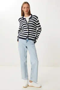 Happiness İstanbul Women's Ecru Navy Blue Padded Striped Knitwear Cardigan - Image 2