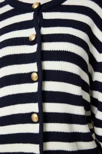 Happiness İstanbul Women's Ecru Navy Blue Padded Striped Knitwear Cardigan - Image 4