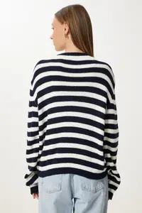 Happiness İstanbul Women's Ecru Navy Blue Padded Striped Knitwear Cardigan - Image 5
