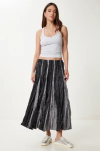 Happiness İstanbul Women's Black Wrinkle Effect Summer Parachute Skirt - Image 2