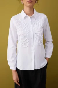 TRENDYOLMİLLA White textured Oversized Weaving Shirt - Image 3