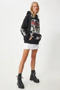 Happiness İstanbul Women's Black Printed Hooded Knitted Sweatshirt - Image 3