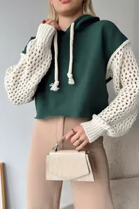 Trend Alaçatı Stili Dark Green Hooded Mesh Knitted Sleeve Lace Crop Sweatshirt - Image 3