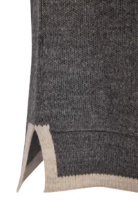 TRENDYOLMİLLA Anthracite Wide Pattern Contrast Colorful Knitwear Top and Bottom Set - Image 6