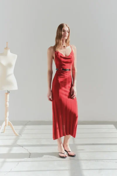 TRENDYOLMİLLA Rejection Maxi Low-cut back Belt Detailed Dress
