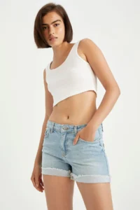 DeFacto Regular Waist folded Hem Jeans Shorts X3508az22sm - Image 2