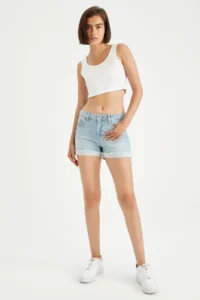 DeFacto Regular Waist folded Hem Jeans Shorts X3508az22sm - Image 3