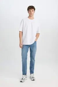 DeFacto Oversize Wide Fit Crew Neck Short Sleeve Basic Plain Heavy Fabric T-Shirt X3926az25sp - Image 5