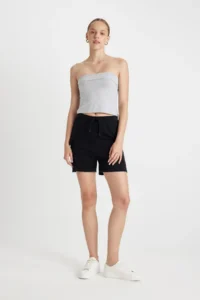DeFacto Regular Fit Plain Hem Shorts - Image 2