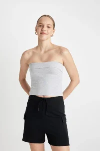 DeFacto Regular Fit Plain Hem Shorts - Image 3